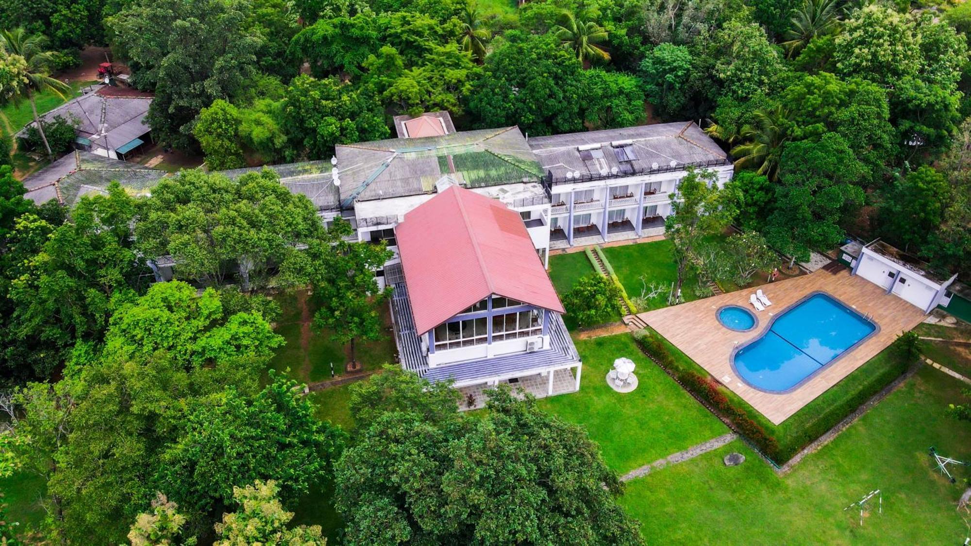 Hotel Lavendish Wild Safari Wasgamuwa