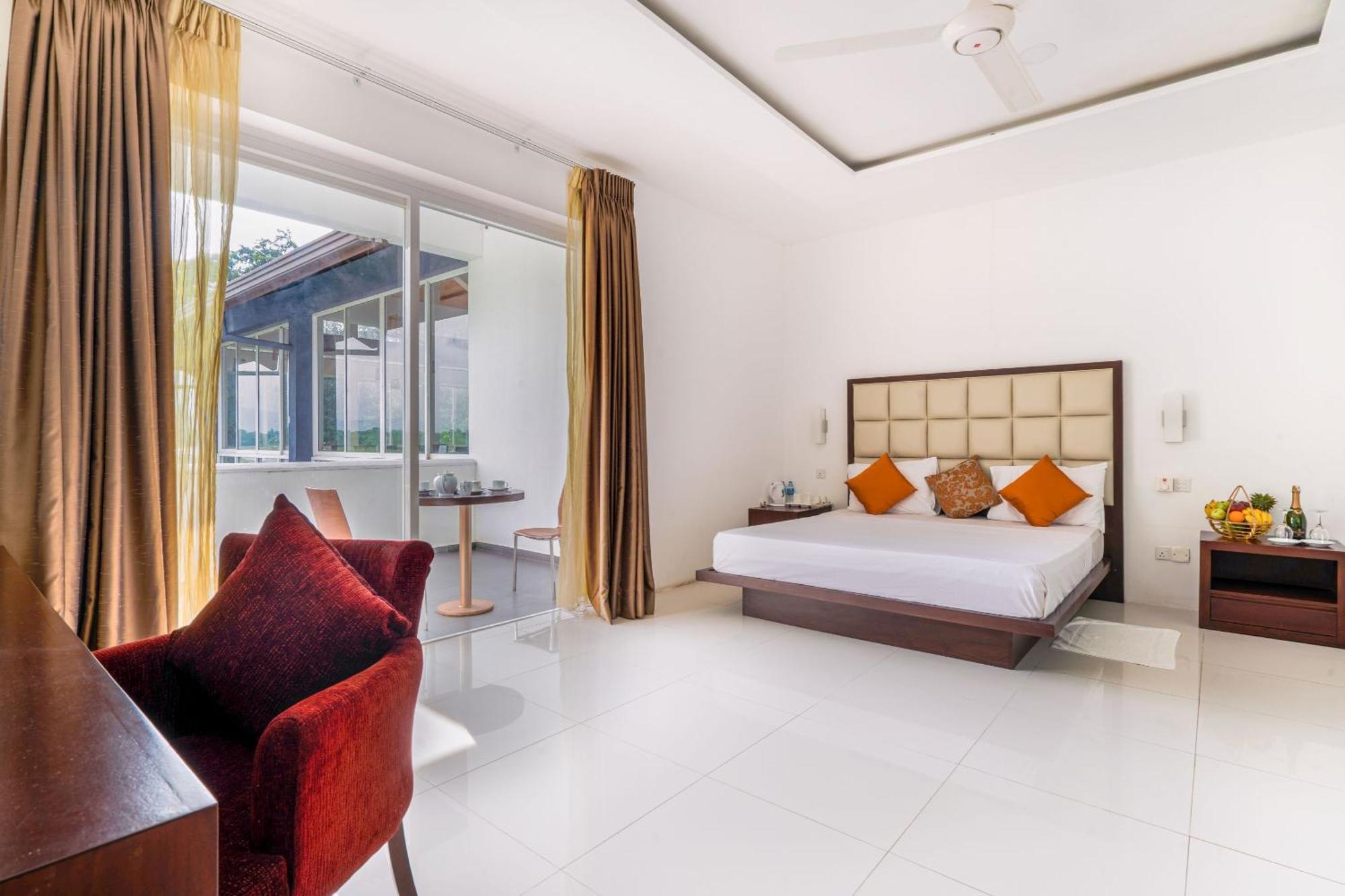 Hotel Lavendish Wild Safari 4*